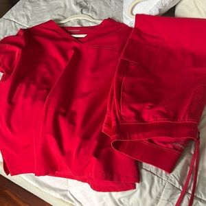 Mandal Xl scrub set red